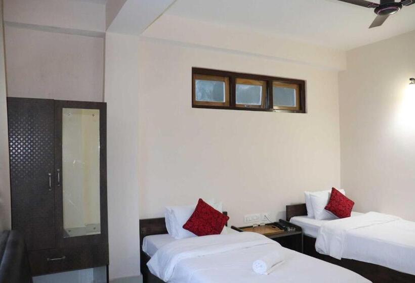 Triple Classic Room, Soltee