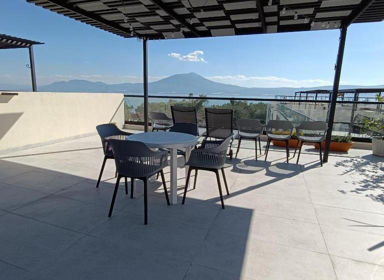Appartement met 1 Slaapkamer met Terras, Ribera De Chapala Suites