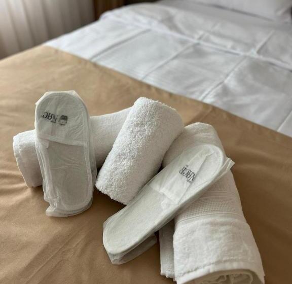 اتاق استاندارد, Taksim Nacre 360 Suit