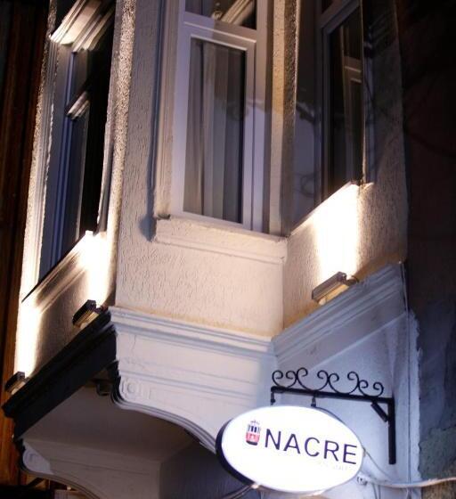 اتاق استاندارد, Taksim Nacre 360 Suit