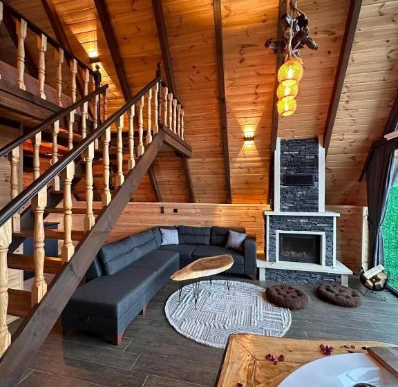 マウンテンビュースイート, Eloi Suit Bungalov