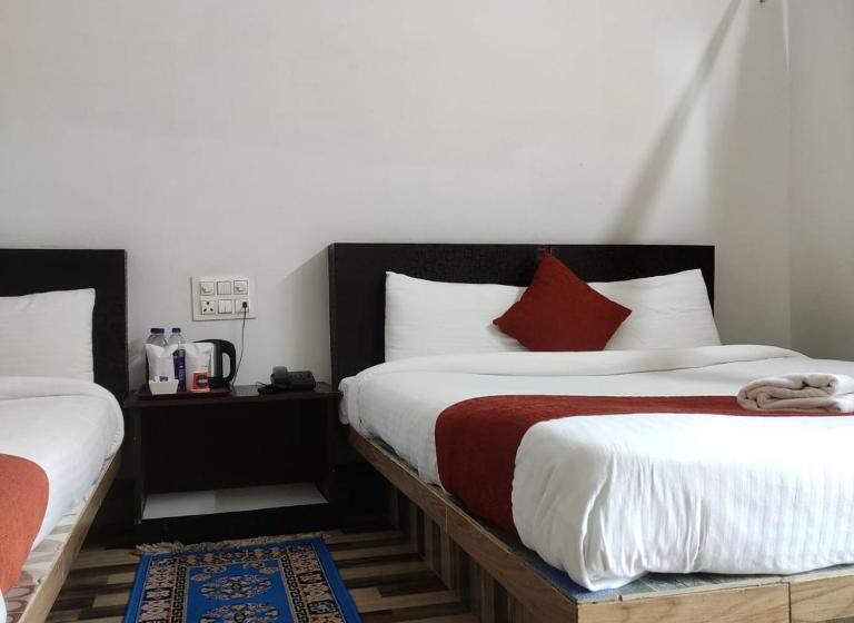 Номер Стандарт Трехместный, Jaldapara Wild Huts By Stayapart