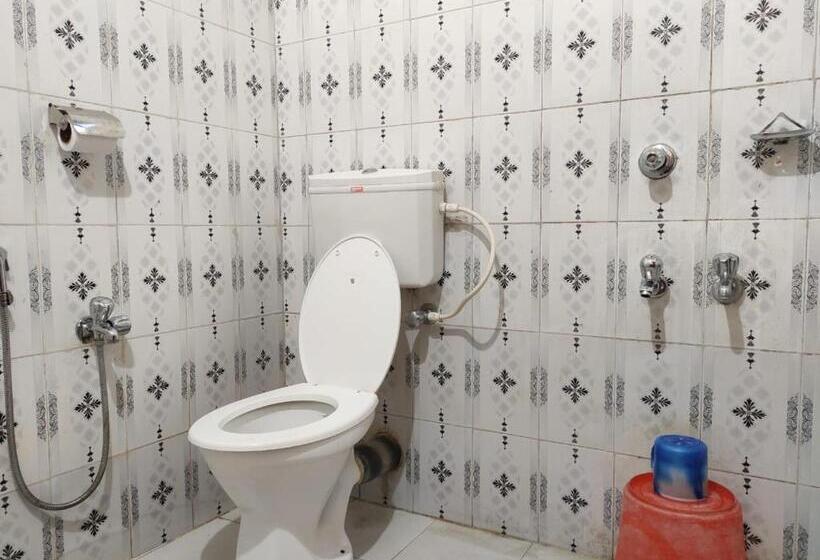 Номер Стандарт Трехместный, Jaldapara Wild Huts By Stayapart