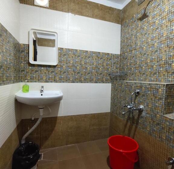 חדר סטנדרט לשלושה עם מרפסת, Pv Cottages Serenity Beach