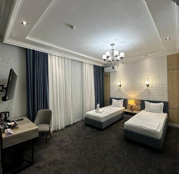 اتاق لوکس, Royal Plaza