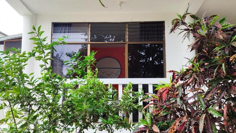 اتاق استاندارد با بالکن, Garden House Puerto López