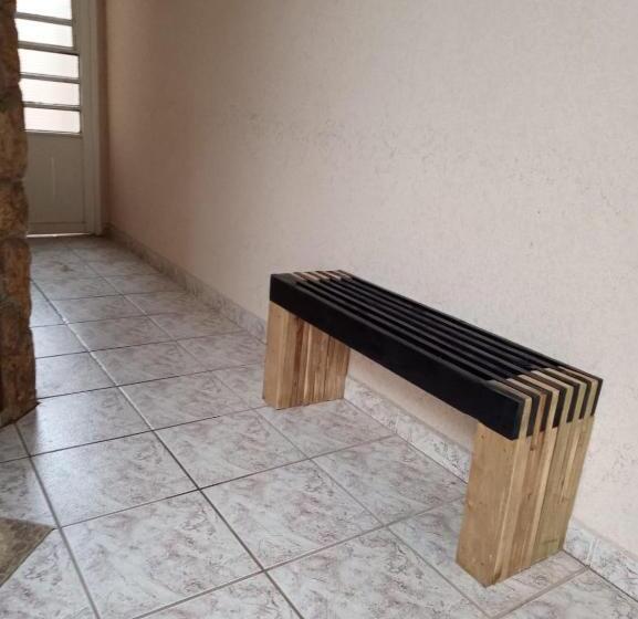 اتاق استاندارد, Quarto Due Na Sakura House