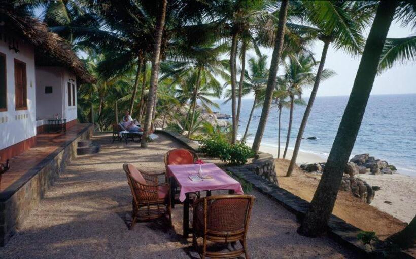 スタンダードルーム, Karikkathi Beach House