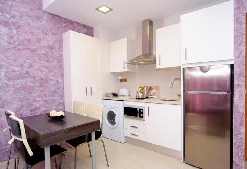 استودیو استاندارد با بالکن, Aparthotel Rambla108