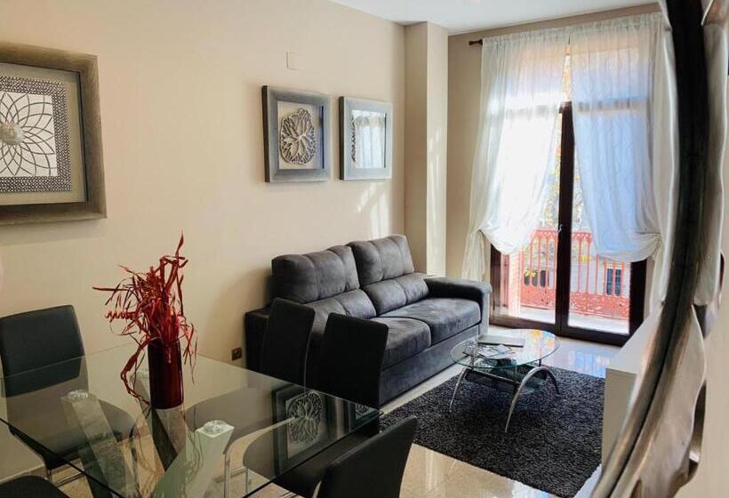 آپارتمان 2 خوابه با بالکن, Aparthotel Rambla108
