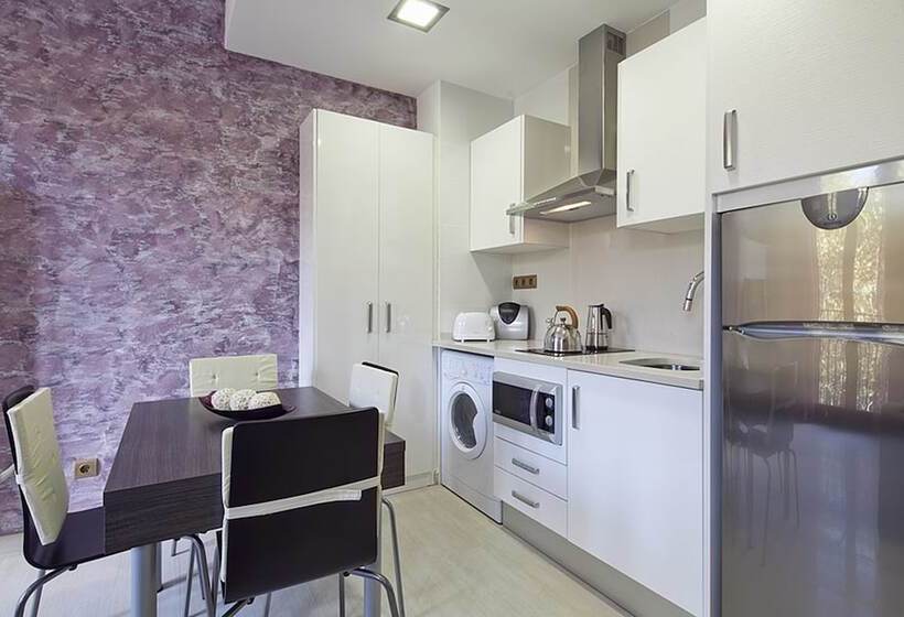 استودیو استاندارد با بالکن, Aparthotel Rambla108