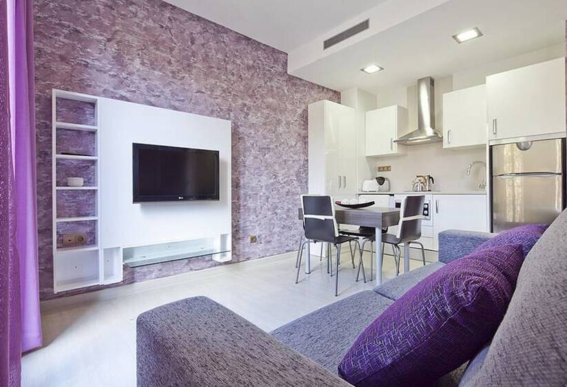 استودیو استاندارد با بالکن, Aparthotel Rambla108