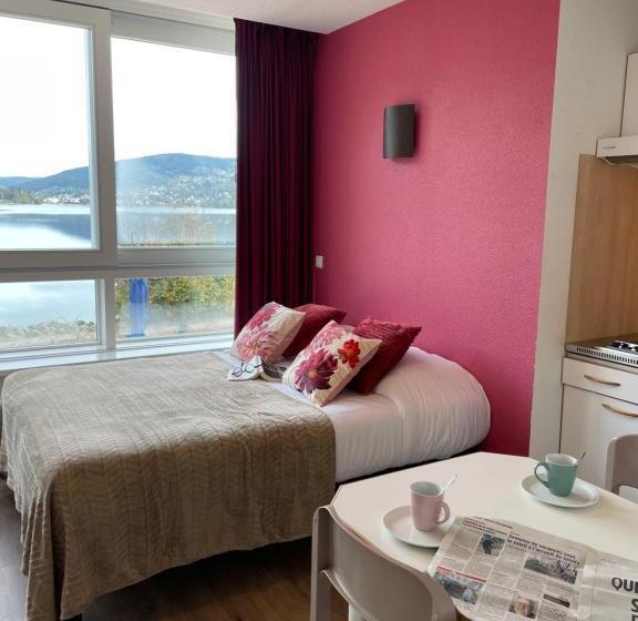 Standard studio with lake view, Appart Hôtel Lido Au Bord De L Eau