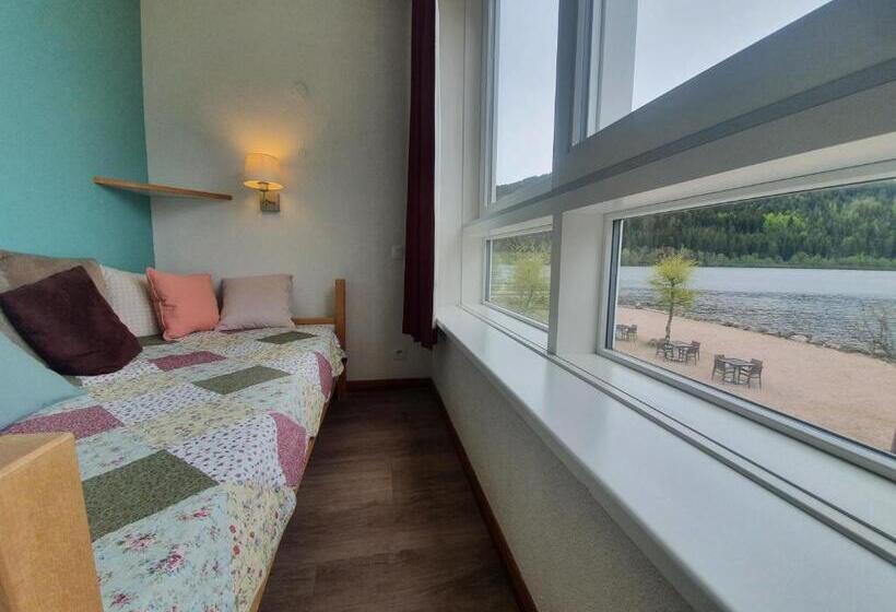 Standard studio with lake view, Appart Hôtel Lido Au Bord De L Eau