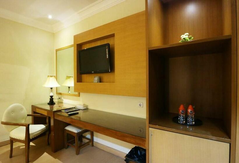 غرفة قياسية, Coins Hotel Jakarta