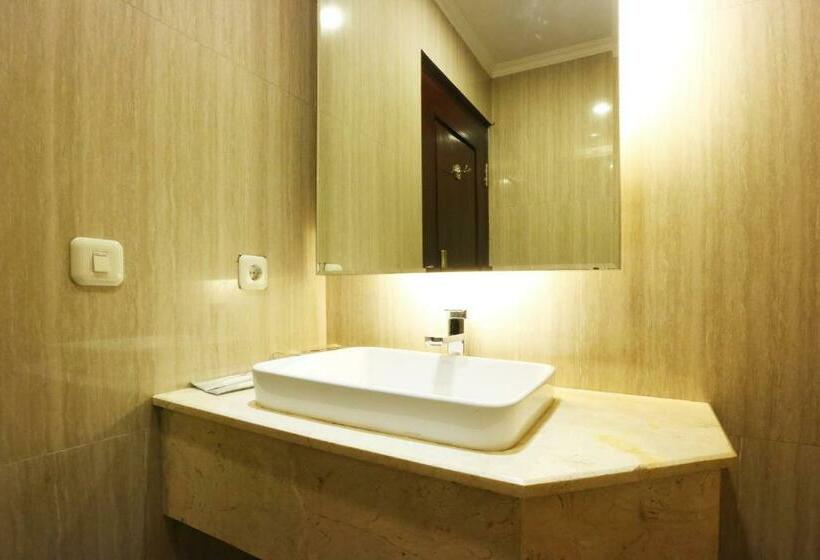Quarto Estandar, Coins Hotel Jakarta