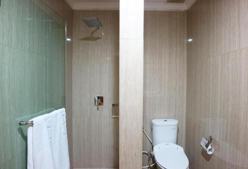 غرفة قياسية, Coins Hotel Jakarta