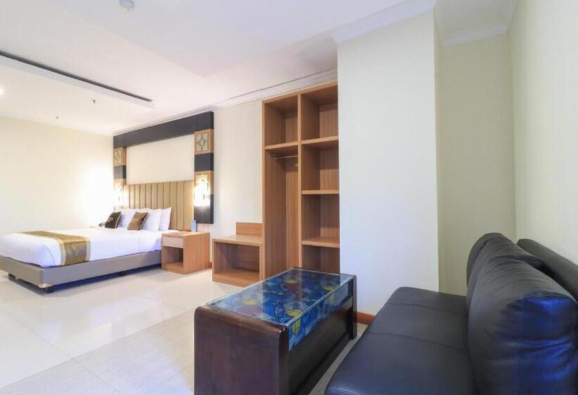 جناح إدارى, Coins Hotel Jakarta