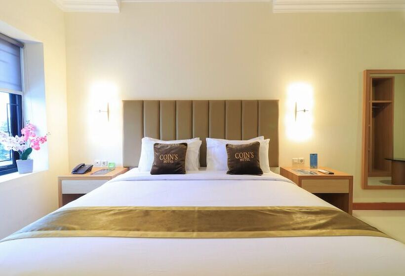 جناح جونيور, Coins Hotel Jakarta