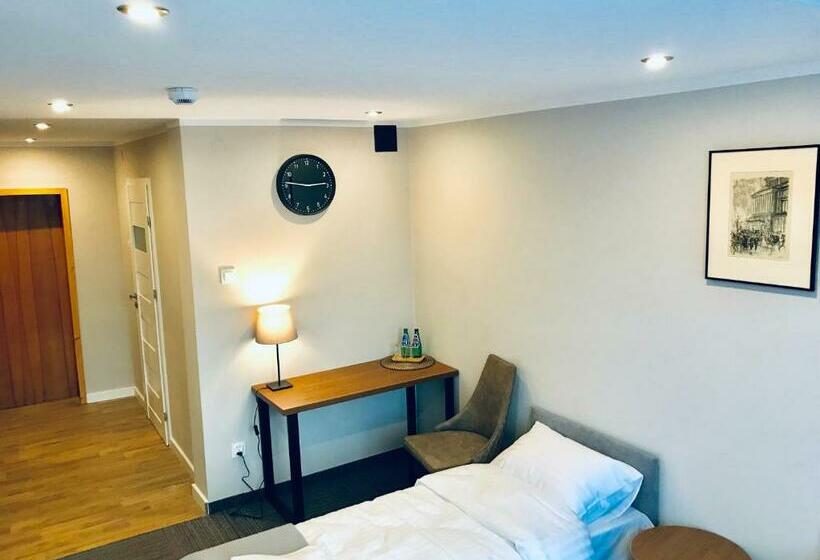 חדר סטנדרט נוף לגינה, Centrum Szkoleniowo Konferencyjne