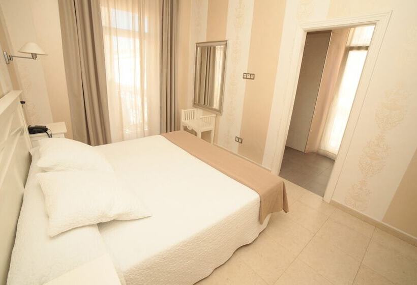 스탠다드 트리플 룸, Convento Tarifa