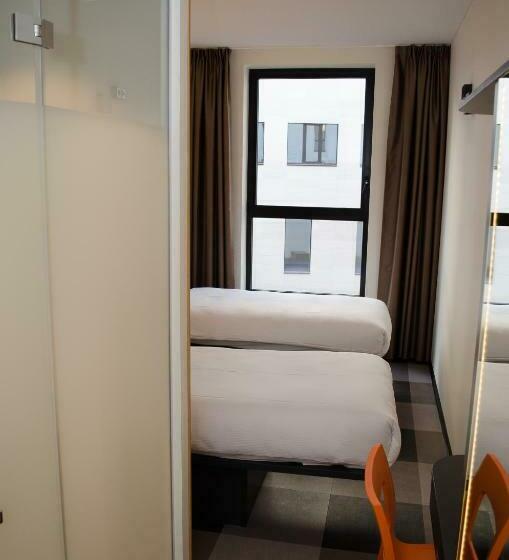 Номер Стандарт, Easyhotel Brussels City Centre