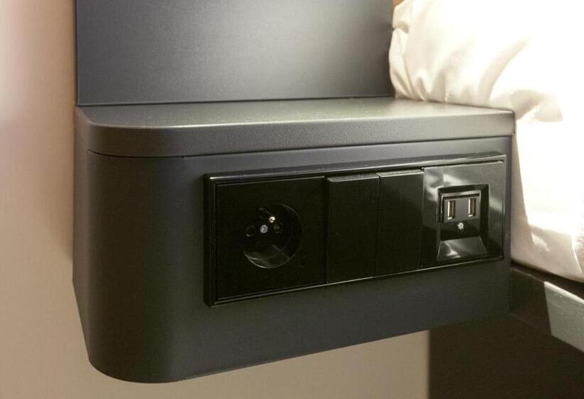 Семейный Номер, Easyhotel Brussels City Centre