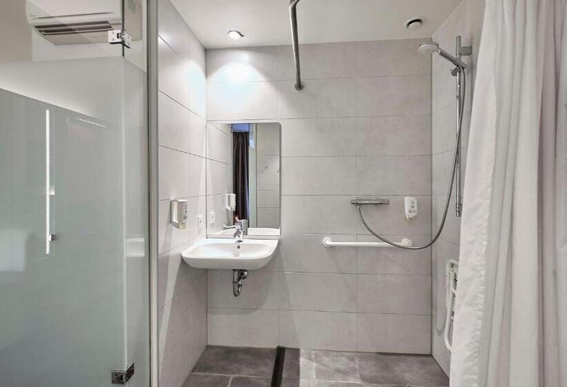 Номер Superior Адаптированный для Инвалидов, Easyhotel Brussels City Centre