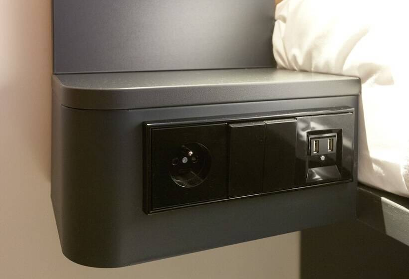 Семейный Номер, Easyhotel Brussels City Centre