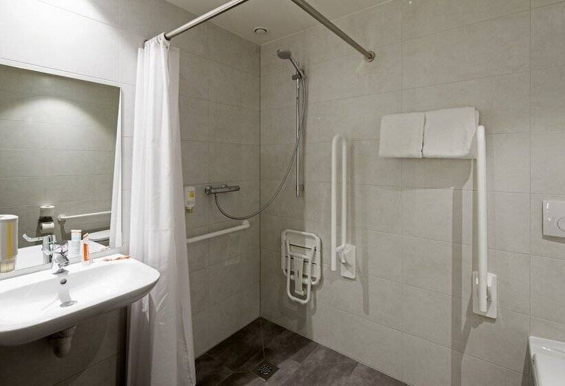 Номер Superior Адаптированный для Инвалидов, Easyhotel Brussels City Centre