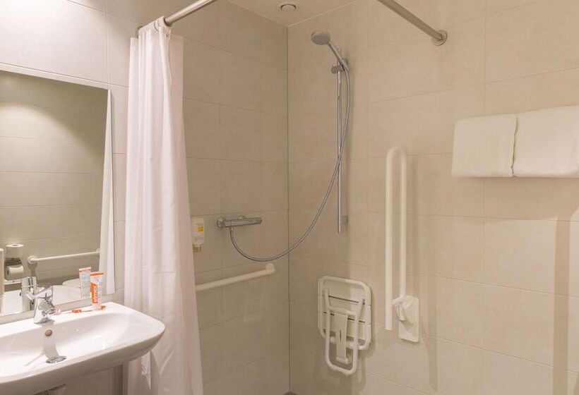 Номер Superior Адаптированный для Инвалидов, Easyhotel Brussels City Centre