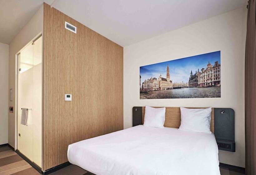 Номер Superior Адаптированный для Инвалидов, Easyhotel Brussels City Centre