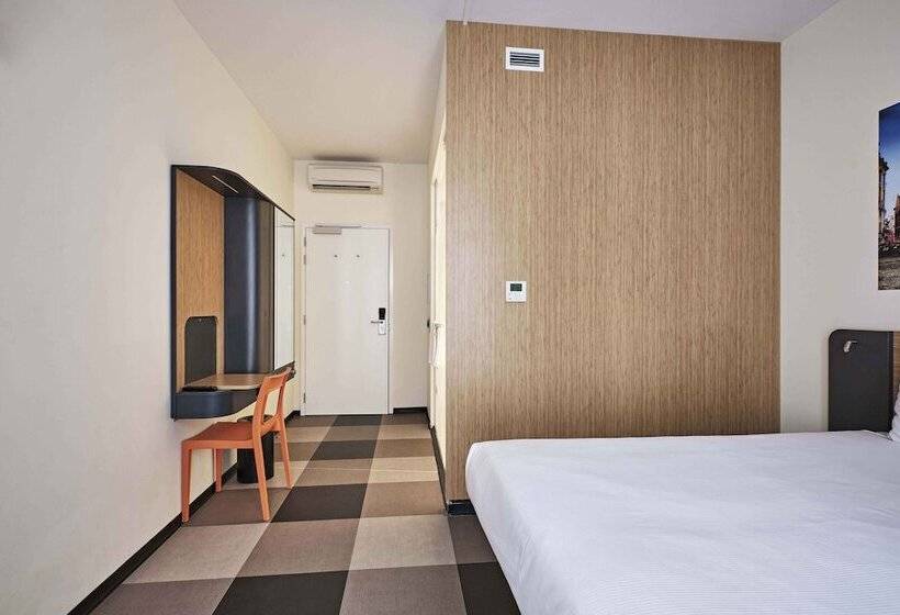 Номер Superior Адаптированный для Инвалидов, Easyhotel Brussels City Centre