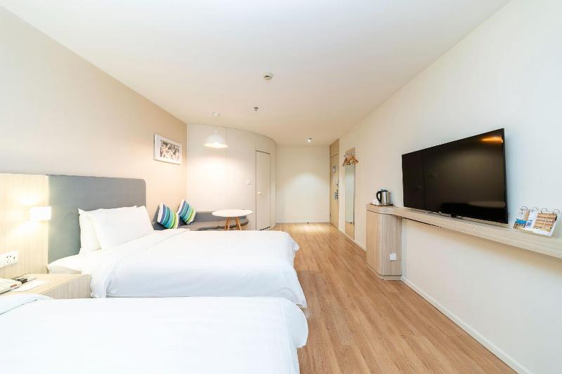 StandaardKamer, Hanting  Shanghai Tangqiao Metro Station