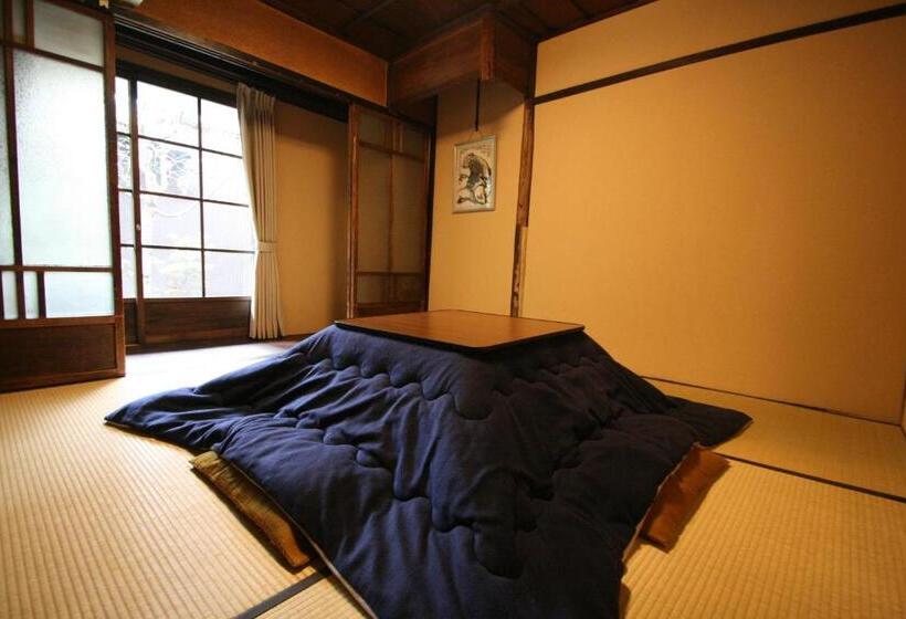 חדר סטנדרט חדר אמבטיה משותף, Haruya Umekoji