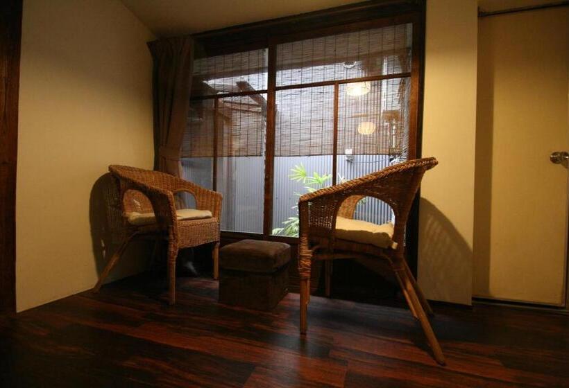 חדר סטנדרט נוף לגינה, Haruya Umekoji