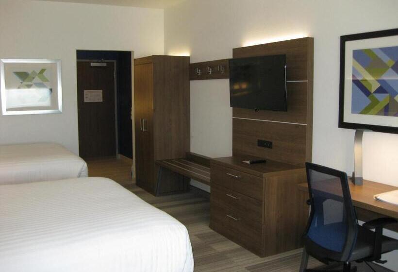 장애인을 위한 킹사이즈 침대 스탠다드 룸, Holiday Inn Express & Suites   Houston Nw   Cypress Grand Pky, An Ihg