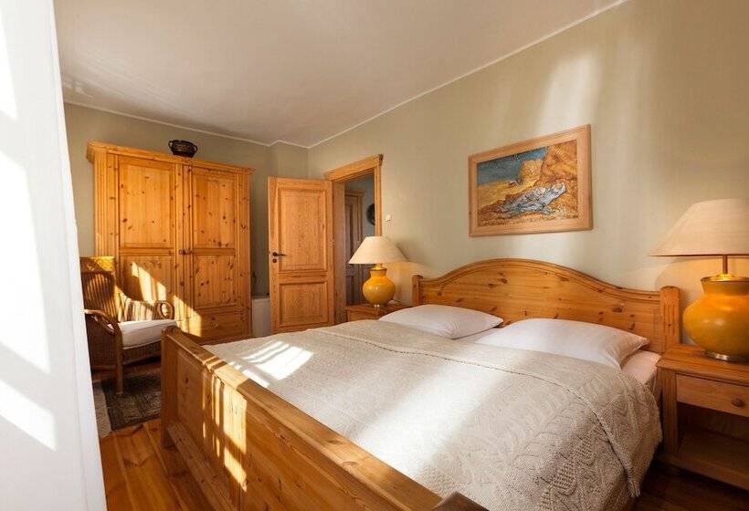 1 Bedroom Apartment, Kamienica Goldwasser