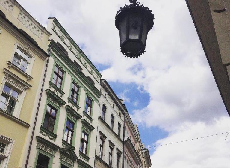 1 Bedroom Apartment City View, Krakow For You Main Square Apartments