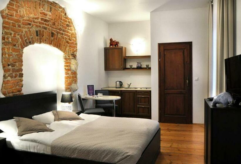 استودیوی استاندارد, Krakow For You Main Square Apartments