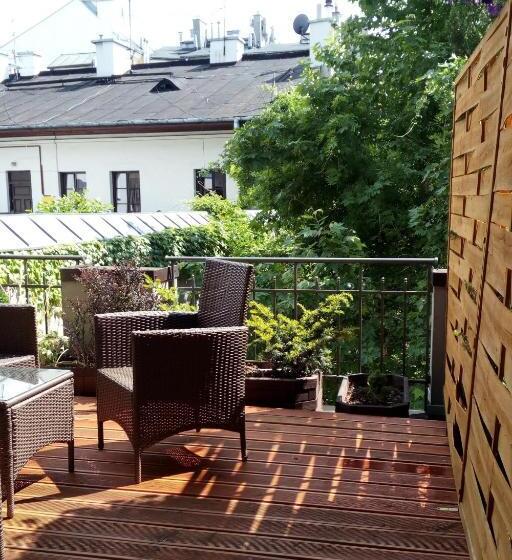 استودیوی استاندارد, Krakow For You Main Square Apartments