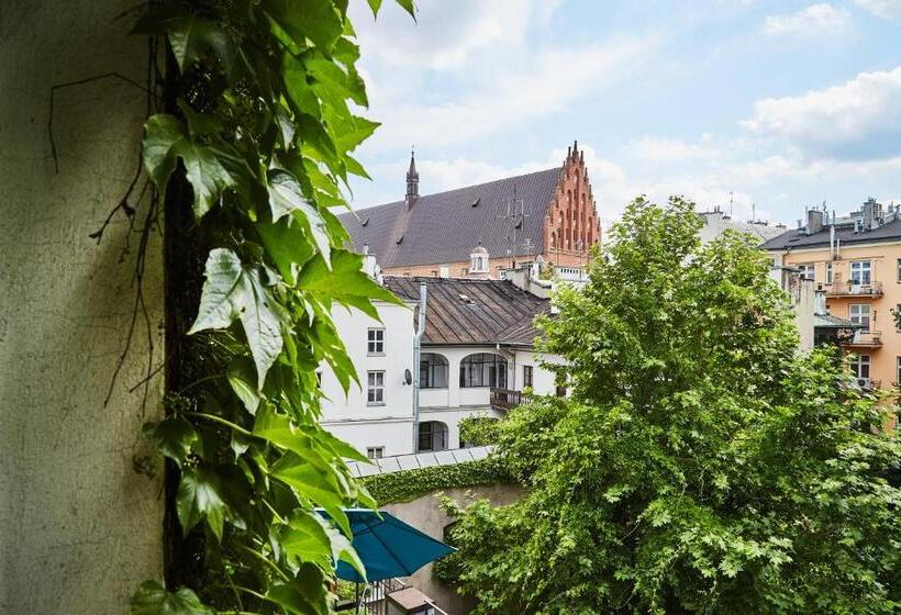 استودیوی استاندارد, Krakow For You Main Square Apartments