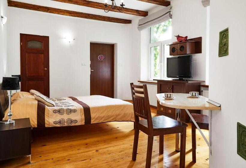 استودیوی استاندارد, Krakow For You Main Square Apartments