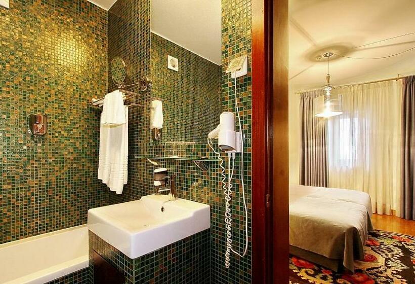 Номер Superior, Mestre De Avis