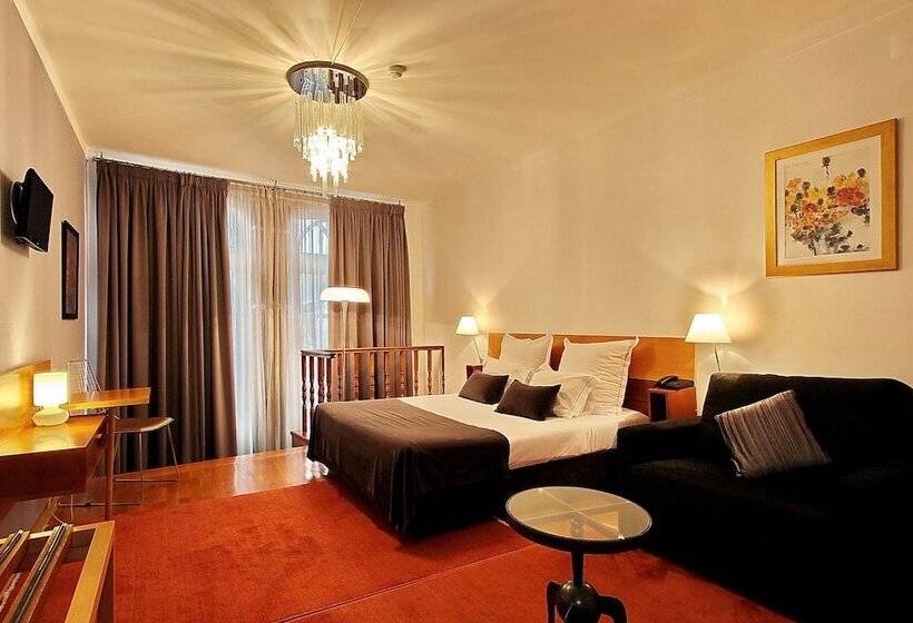 Номер Deluxe, Mestre De Avis