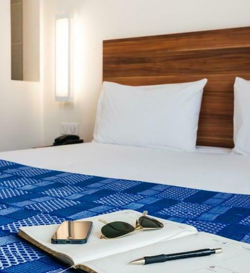 اتاق استاندارد, Onomo Hotel Lomé