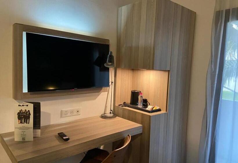 اتاق استاندارد, Onomo Hotel Lomé