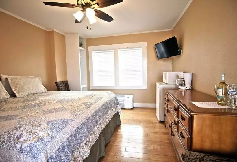 Standard-huone King-vuode, Peach Tree Inn & Suites