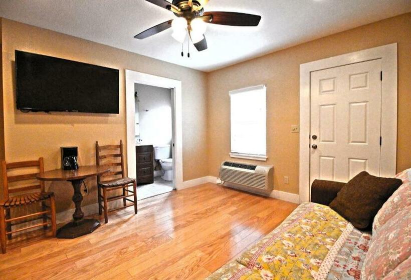 Quarto Deluxe Cama King, Peach Tree Inn & Suites