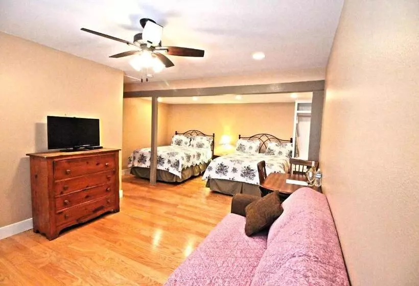 Standard-huone, Peach Tree Inn & Suites